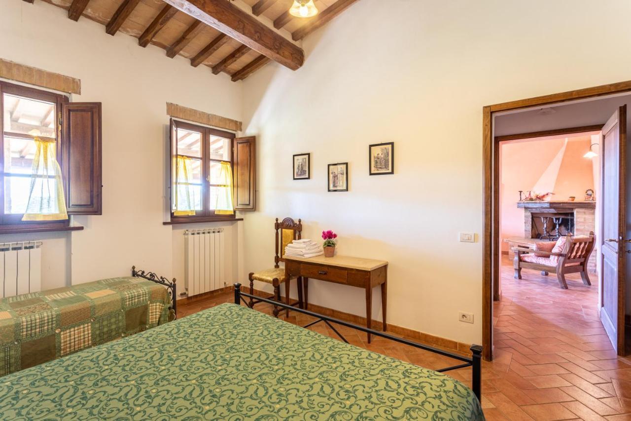 Agriturismo S. Eurosia Montalcino Buitenkant foto