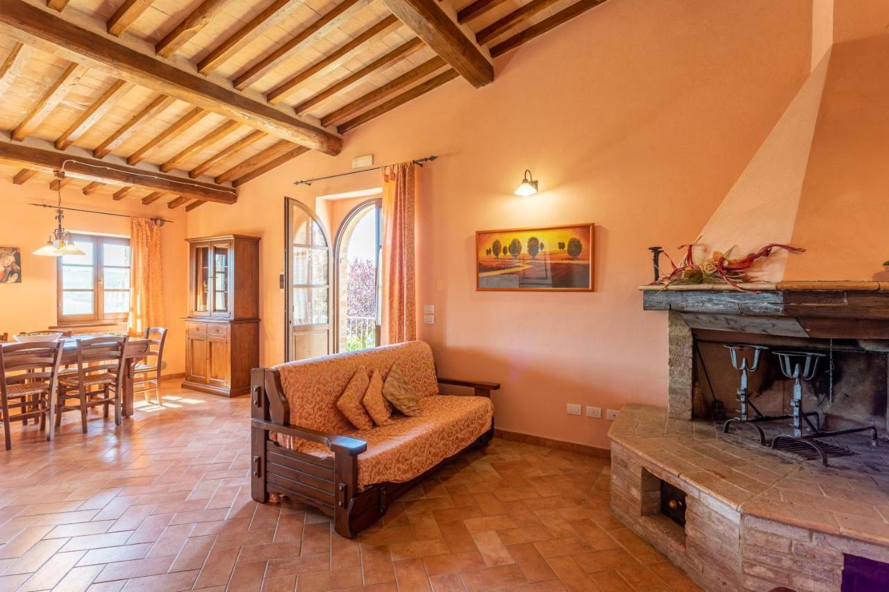 Agriturismo S. Eurosia Montalcino Buitenkant foto